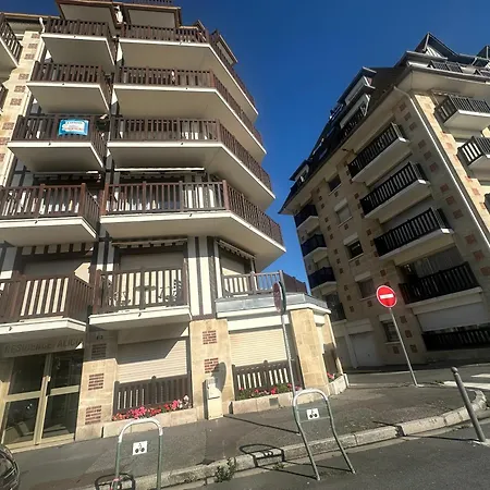 Studio Le Trouvillais Proche Du Centre Et De La Gare Trouville-sur-Mer Exterior photo